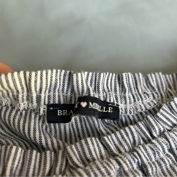 Brandy Melville off the shoulder top in navy blue and white stripes - Picture 2 of 4
